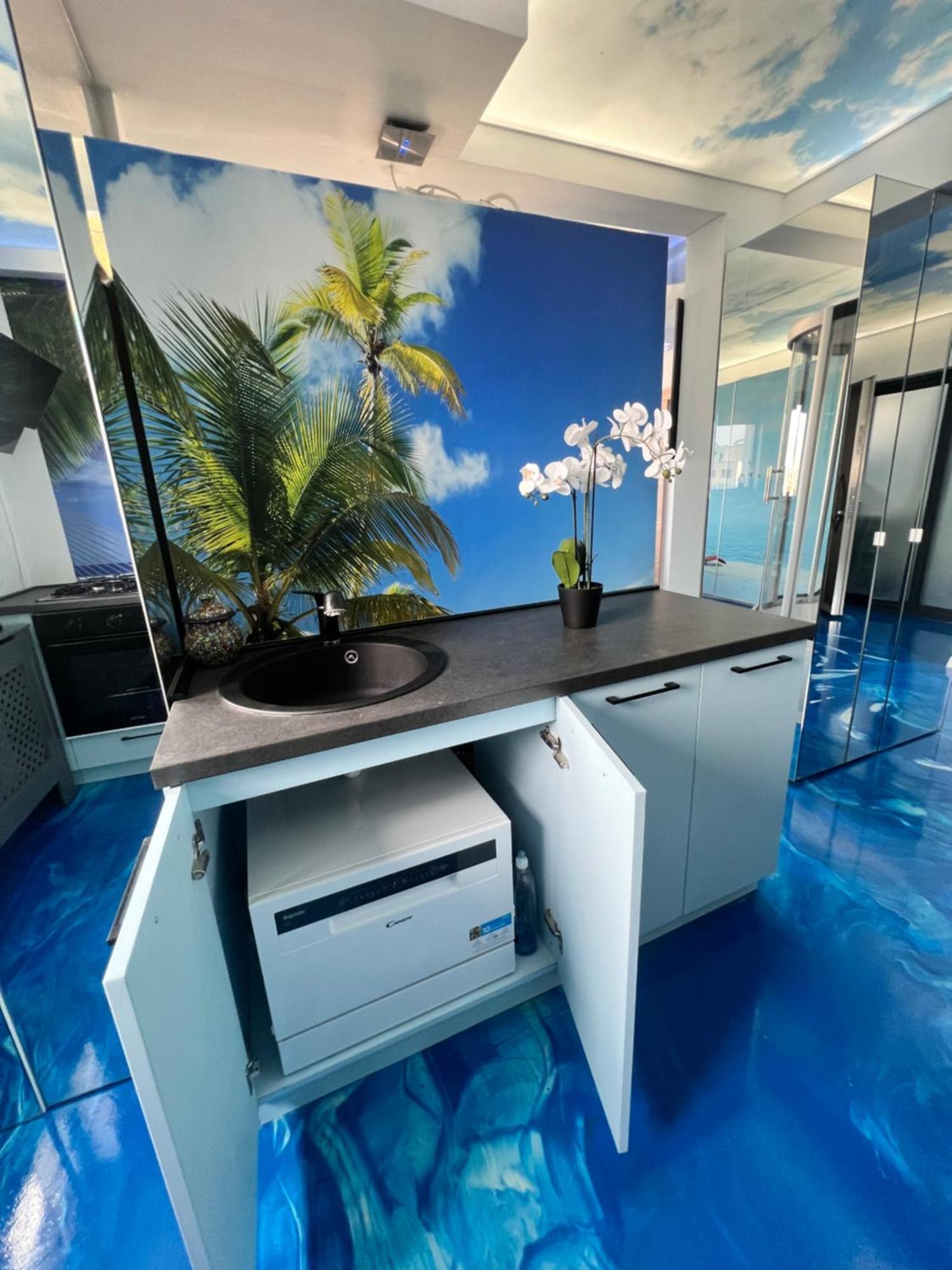 Delux Apartment Крайова Екстериор снимка